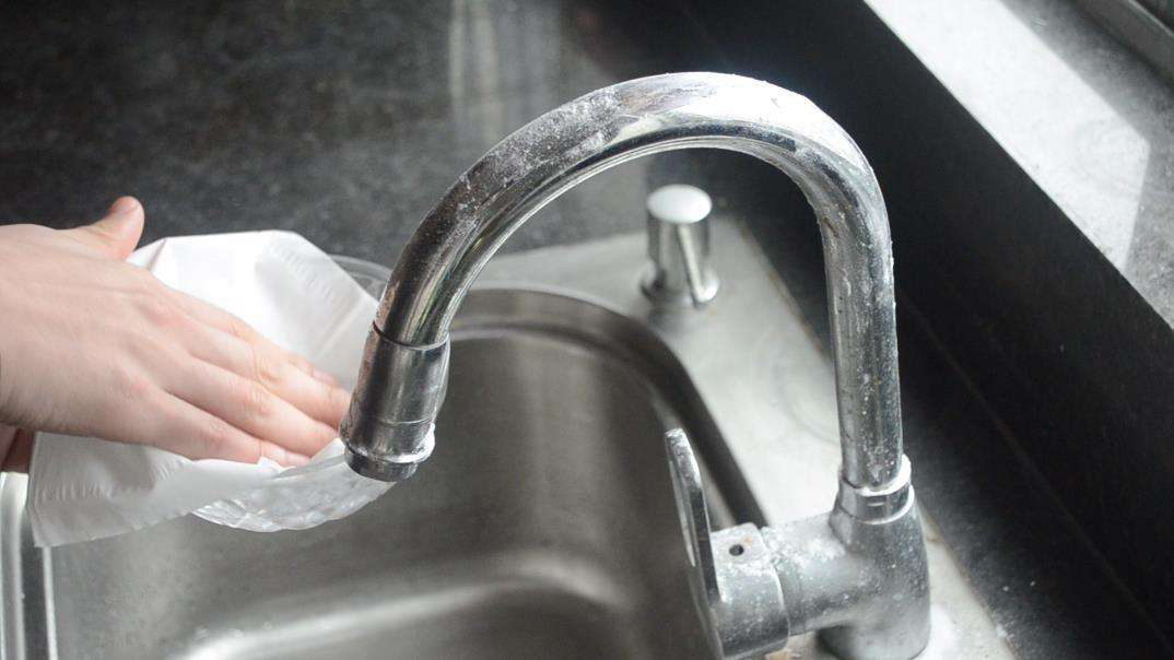 潔博利感應(yīng)水龍頭 潔博利感應(yīng)水龍頭